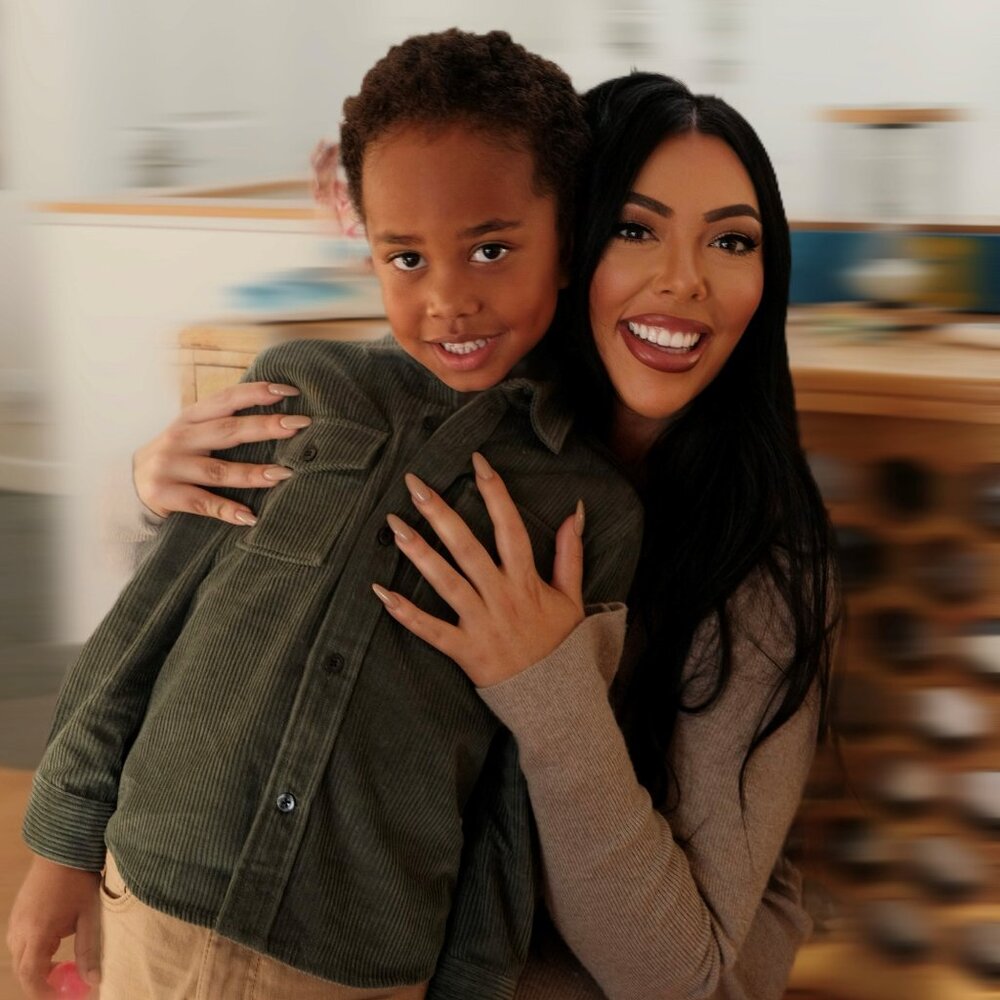 Meet your Posher, Noelle